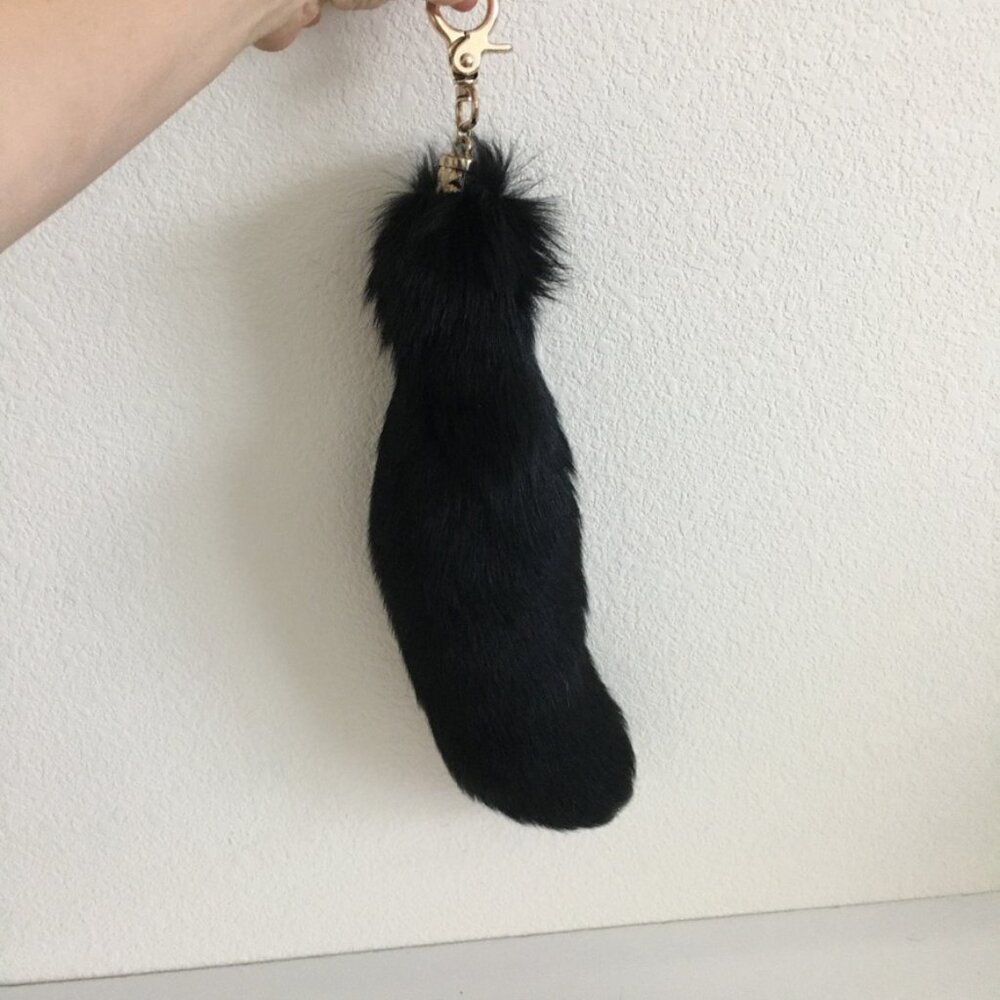 Animal Fur Tail Look Keychain